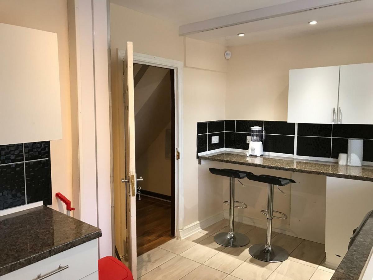 Rosewood Lodgings Special Offer For Student On Long Stay Manchester Eksteriør bilde